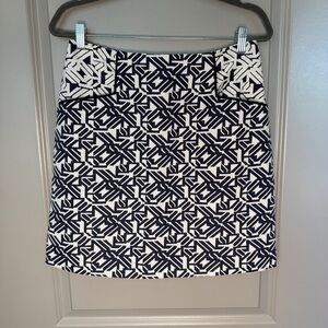 Antonio Melani Navy White Geometric Minimalist Jacquard Mini Skirt | Size 6